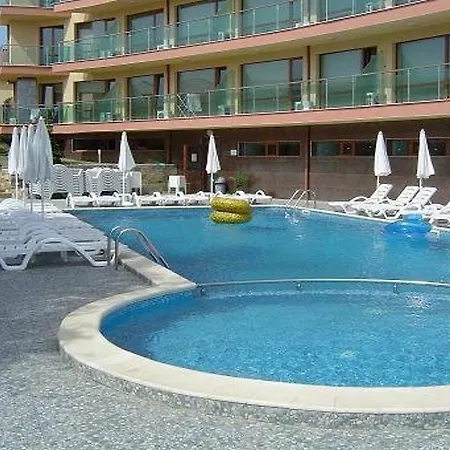 Sunny Bay Hotel 3*