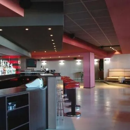 Sunny Bay Hotel 3*