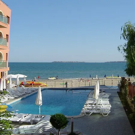 Sunny Bay Hotel